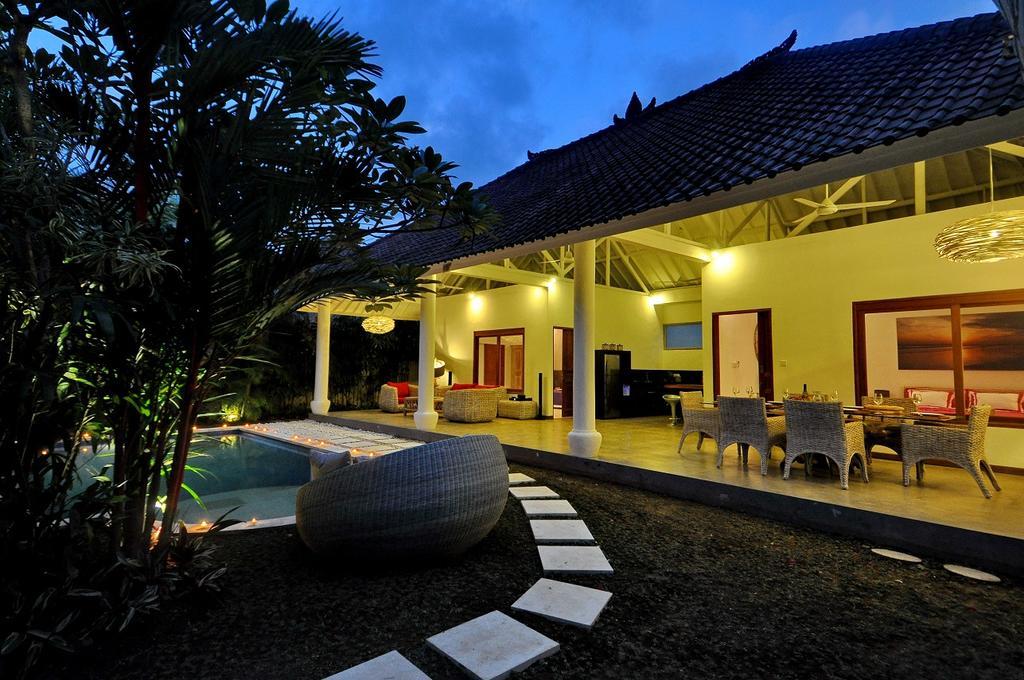 Villa Camelia Seminyak Exterior foto