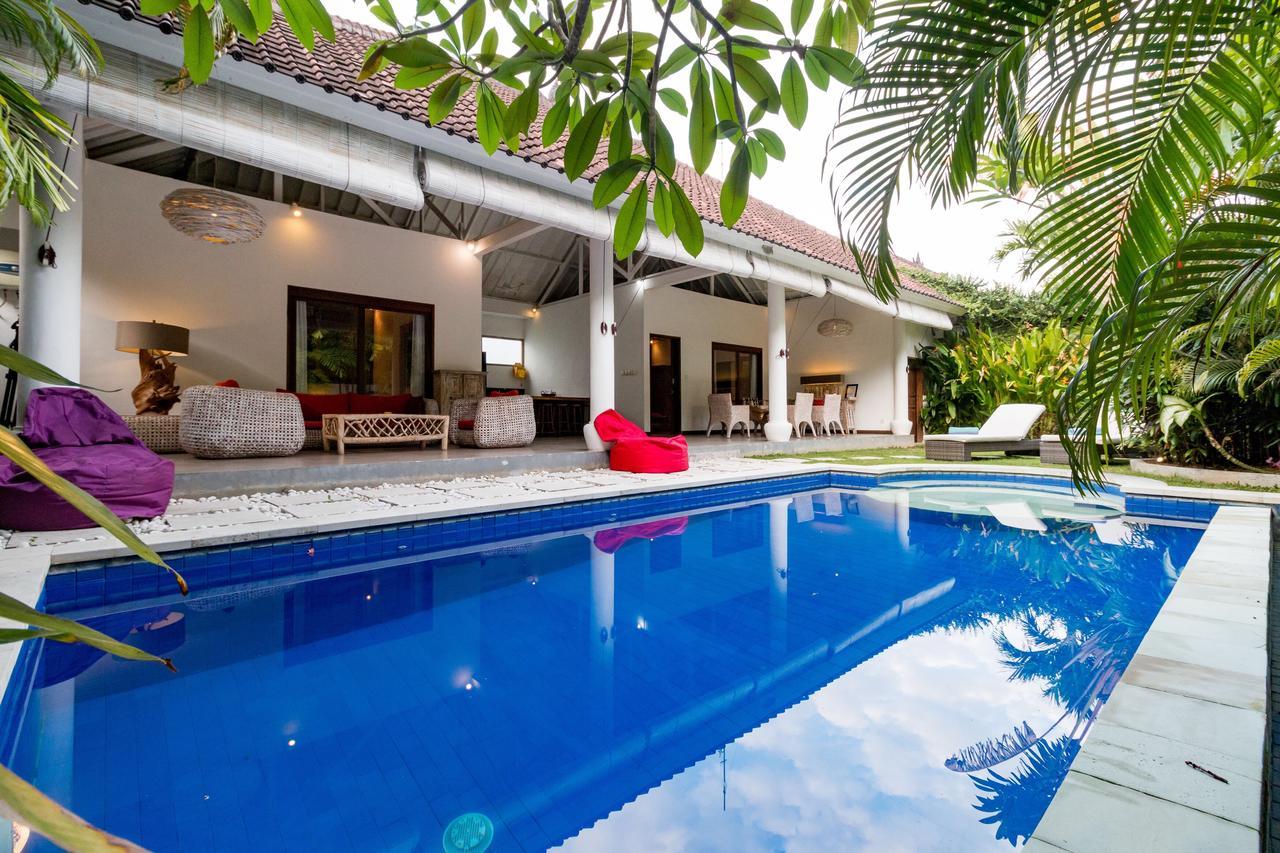 Villa Camelia Seminyak Exterior foto